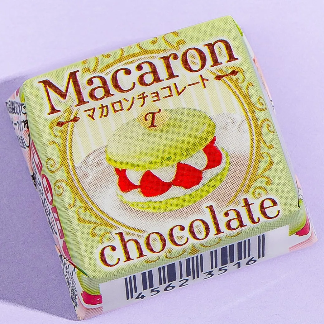 Tirol Pistachio Macaron Chocolate
